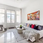 Walk To Vaci Street - Live In Lux Designer Apt