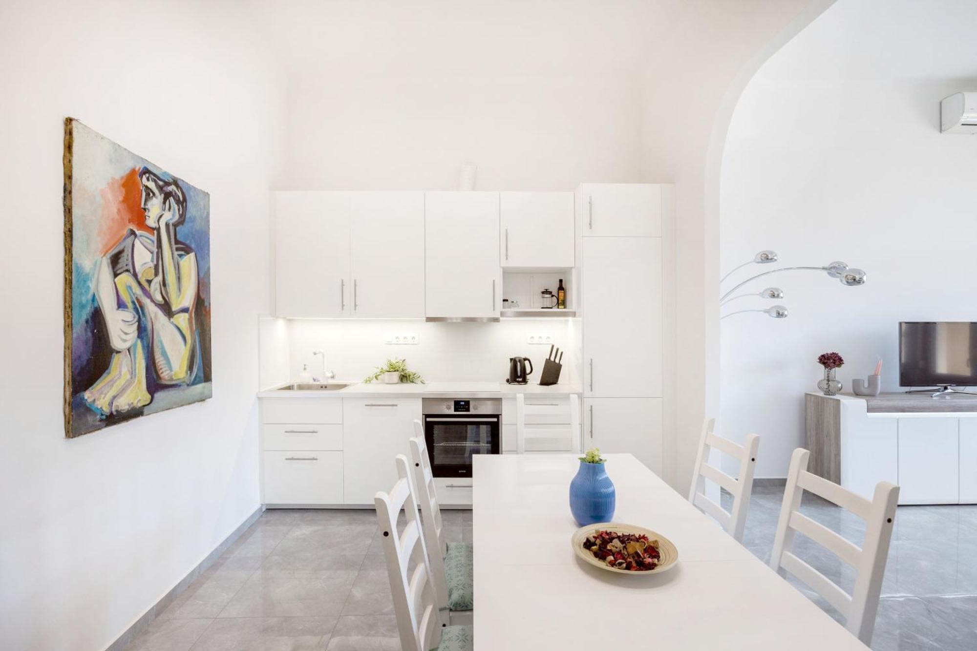 Walk To Vaci Street - Live In Lux Designer Apartment